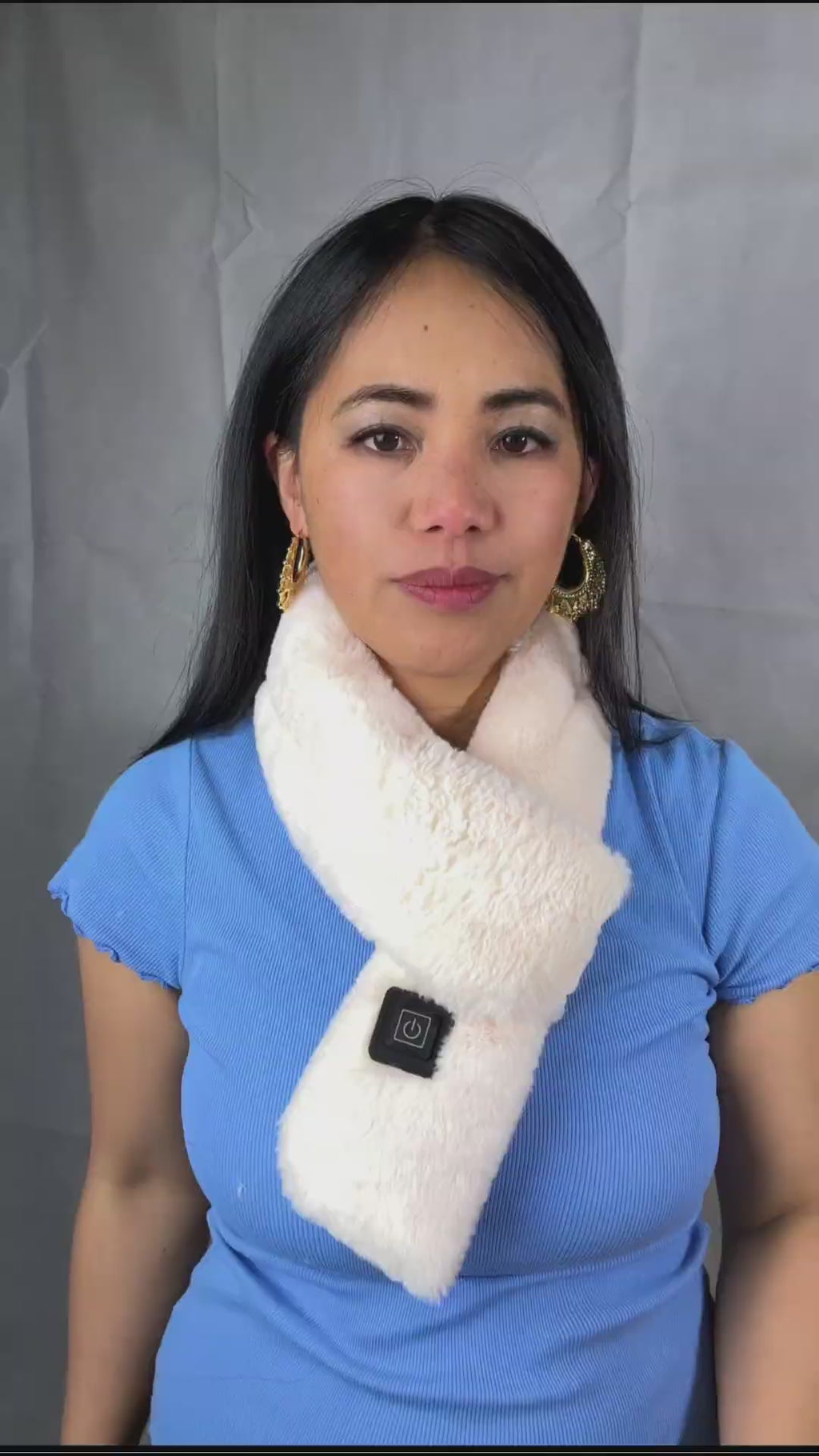 Smart Heated Scarf - Perfect for Coming Winters and Gifting